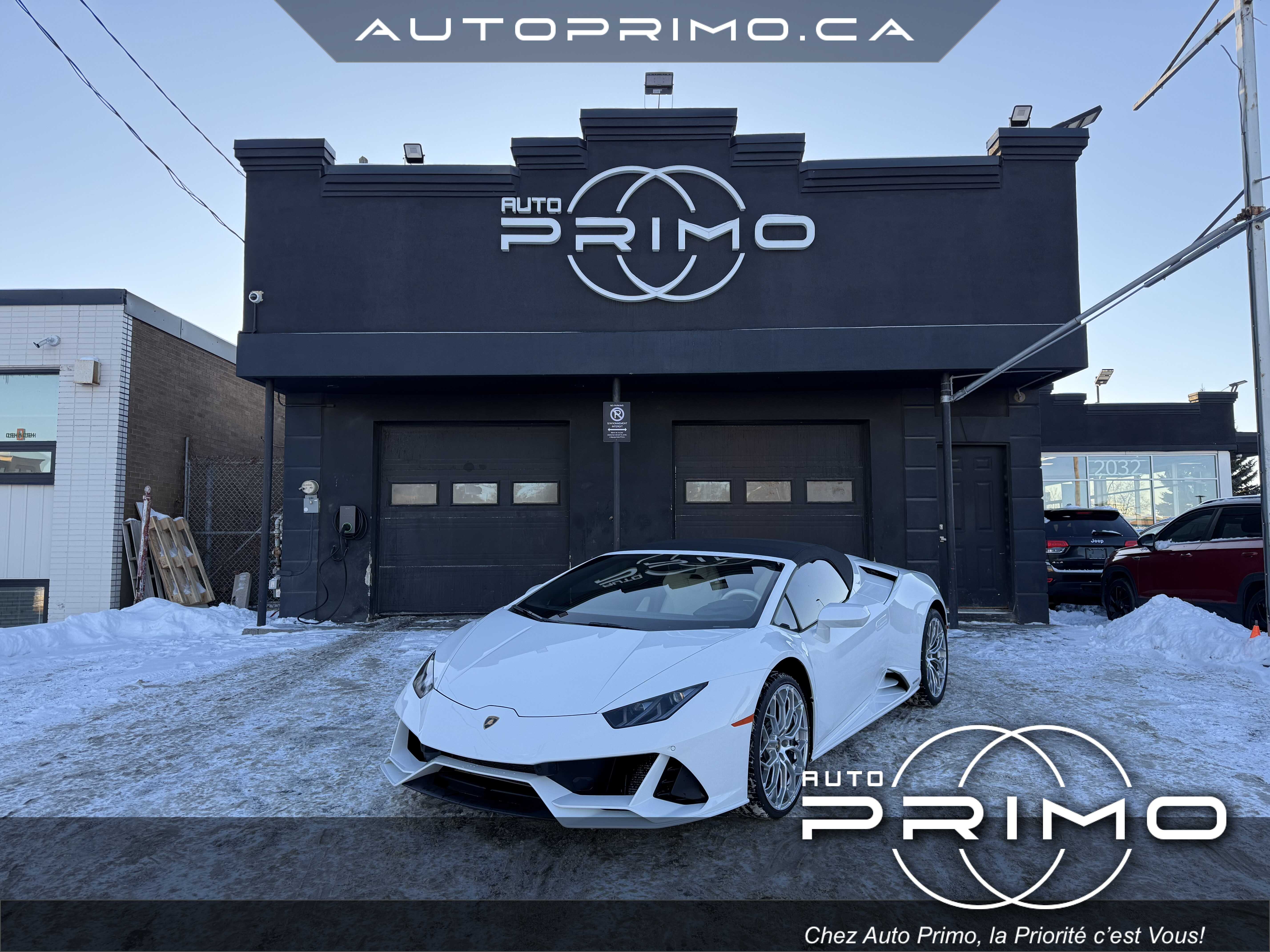 2020 Lamborghini Huracan EVO Spyder V10 5.2L 610hp Automatique avec Intérieur Cuir Sport Système de Navigation GPS Carplay Bluetooth Caméra de Recul chez Auto Primo Laval 2020 Lamborghini Huracan EVO Spyder V10 5.2L 610hp Automatique avec Intérieur Cuir Sport Système de Navigation GPS Carplay Bluetooth Caméra de Recul chez Auto Primo Laval