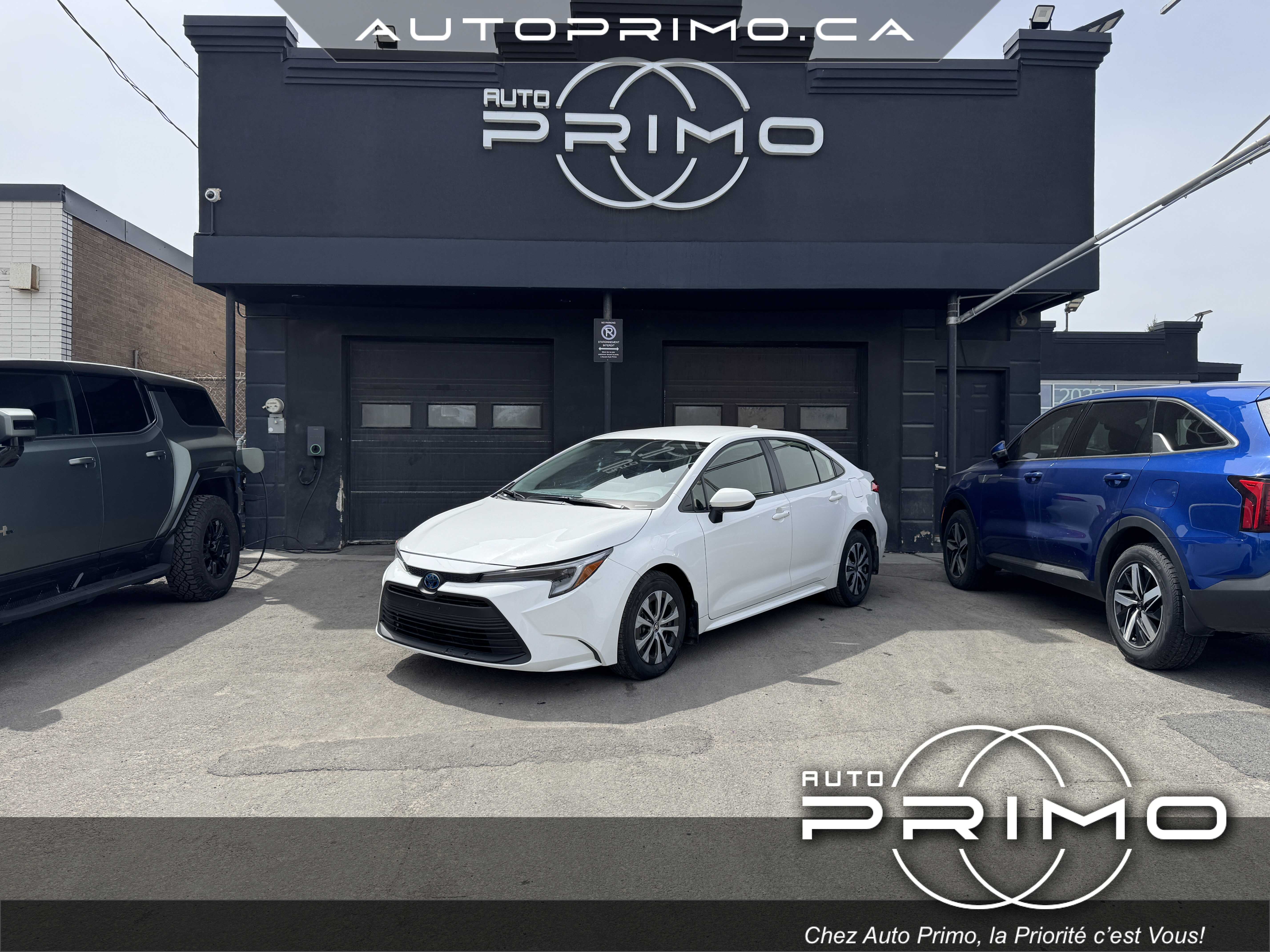 2024 Toyota Corolla Hybrid LE Automatique avec Système de Navigation Carplay Caméra de Recul Démarreur sans clé Bluetooth Mags chez Auto Primo Laval 2024 Toyota Corolla Hybrid LE Automatique avec Système de Navigation Carplay Caméra de Recul Démarreur sans clé Bluetooth Mags chez Auto Primo Laval